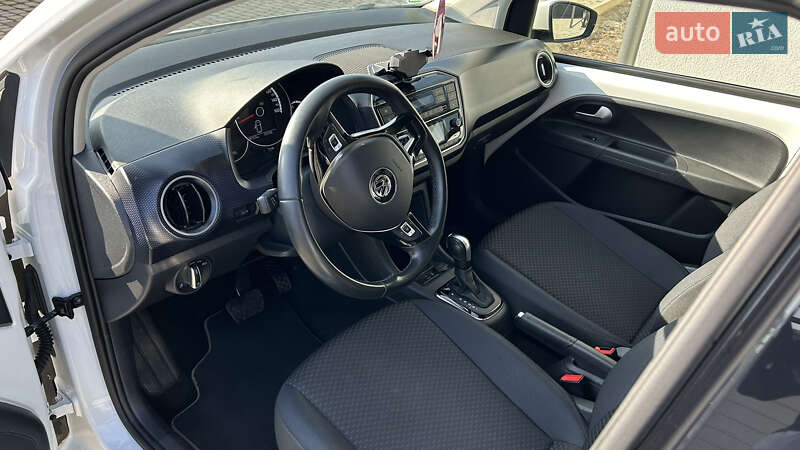 Хэтчбек Volkswagen e-Up 2021 в Мукачево фото 53 Хэтчбек Volkswagen e-Up 2021 в Мукачево
