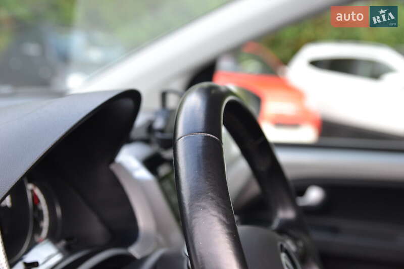 Хэтчбек Volkswagen e-Up 2021 в Луцке