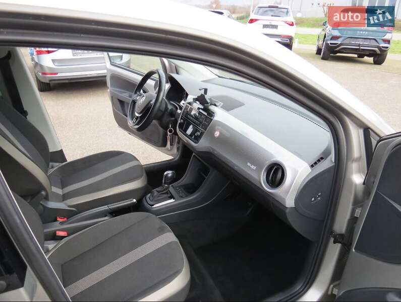 Хэтчбек Volkswagen e-Up 2018 в Луцке