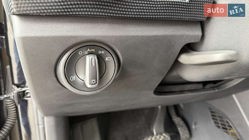 Хетчбек Volkswagen e-Up 2021 в Києві