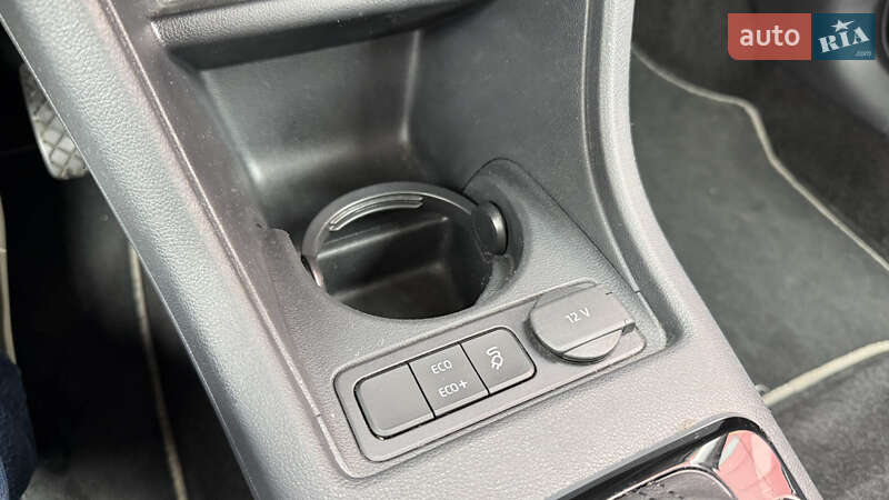 Хетчбек Volkswagen e-Up 2021 в Києві