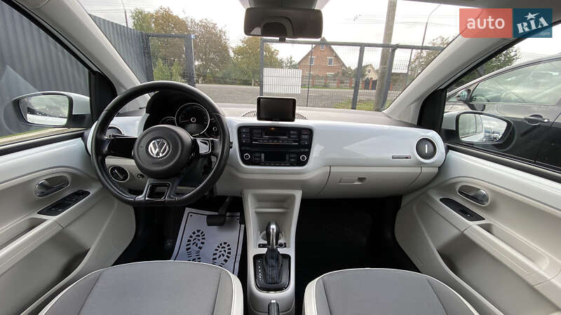 Хэтчбек Volkswagen e-Up 2015 в Луцке фото 50 Хэтчбек Volkswagen e-Up 2015 в Луцке