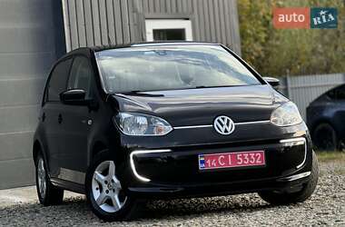 Хэтчбек Volkswagen e-Up 2015 в 
