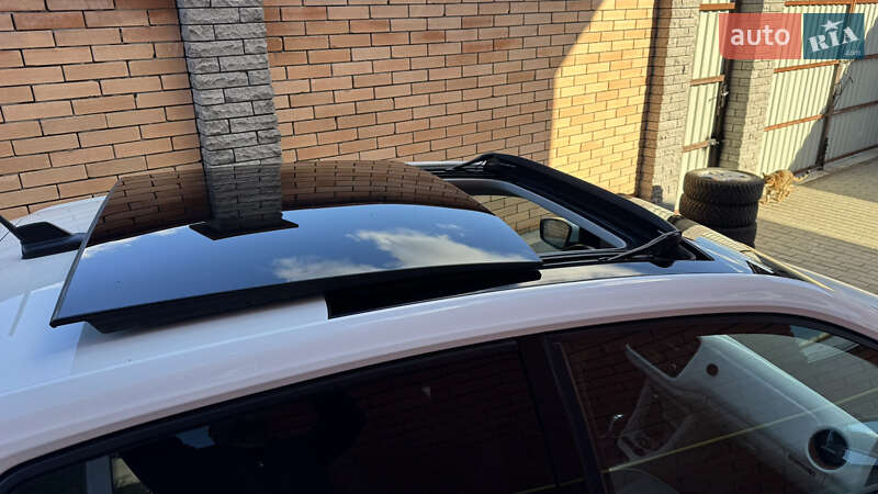 Хэтчбек Volkswagen e-Up 2015 в Виннице фото 14 Хэтчбек Volkswagen e-Up 2015 в Виннице