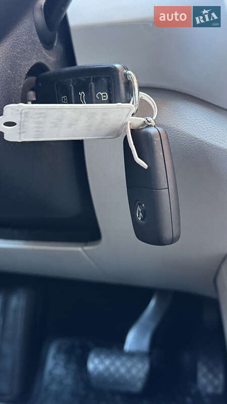 Хэтчбек Volkswagen e-Up 2015 в Виннице фото 39 Хэтчбек Volkswagen e-Up 2015 в Виннице