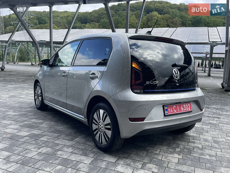 Хэтчбек Volkswagen e-Up 2018 в Львове