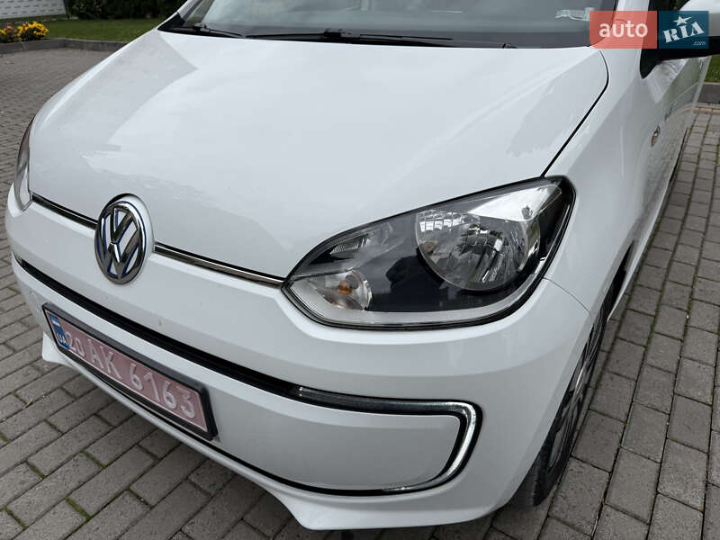 Хэтчбек Volkswagen e-Up 2013 в Каменец-Подольском
