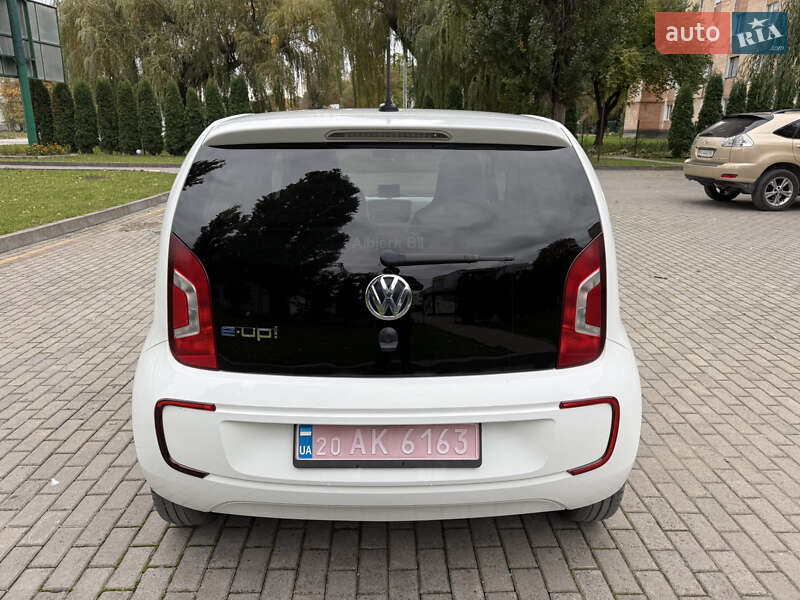 Хэтчбек Volkswagen e-Up 2013 в Каменец-Подольском