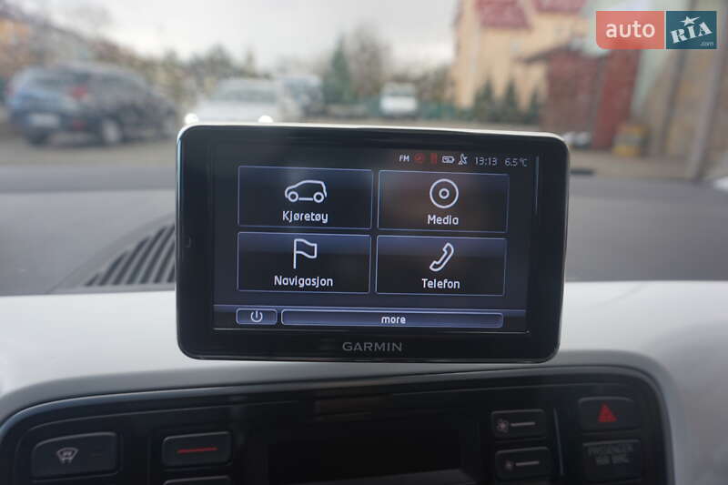 Хетчбек Volkswagen e-Up 2013 в Самборі фото 32 Хетчбек Volkswagen e-Up 2013 в Самборі