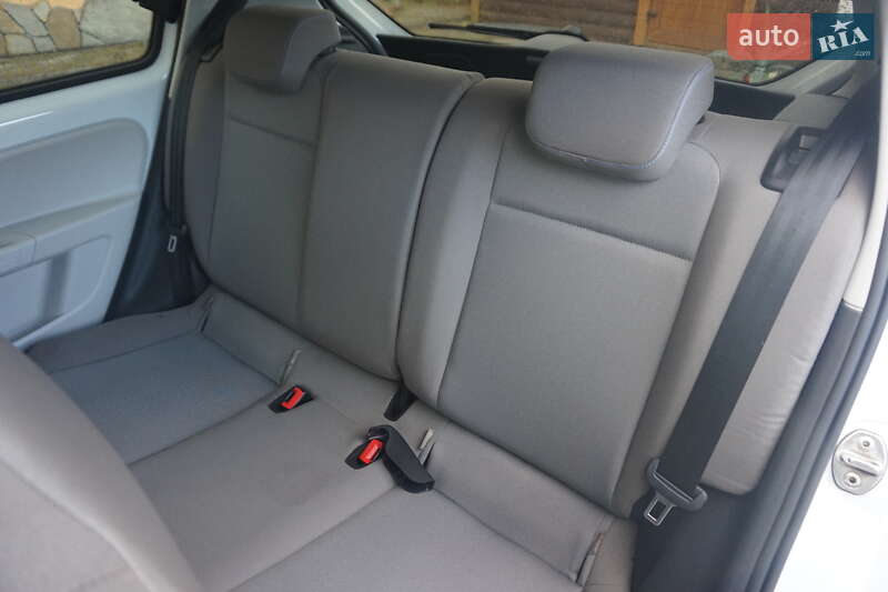Хетчбек Volkswagen e-Up 2013 в Самборі фото 47 Хетчбек Volkswagen e-Up 2013 в Самборі