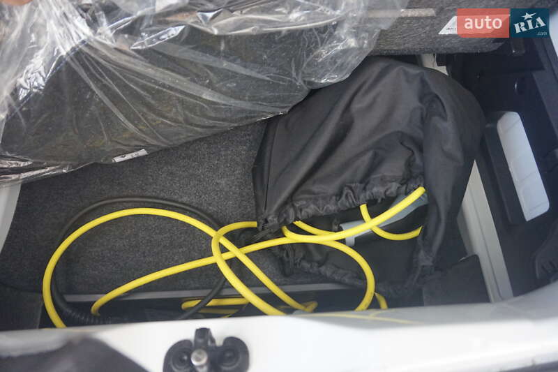 Хетчбек Volkswagen e-Up 2013 в Самборі фото 51 Хетчбек Volkswagen e-Up 2013 в Самборі