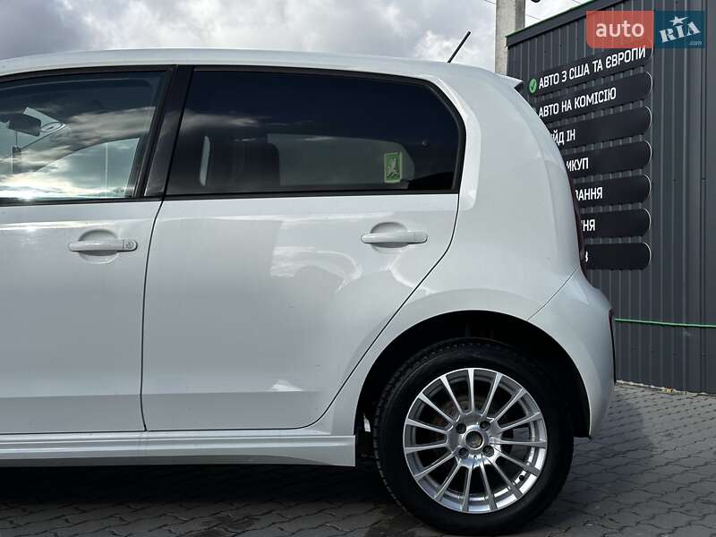 Хэтчбек Volkswagen e-Up 2014 в Львове фото 7 Хэтчбек Volkswagen e-Up 2014 в Львове