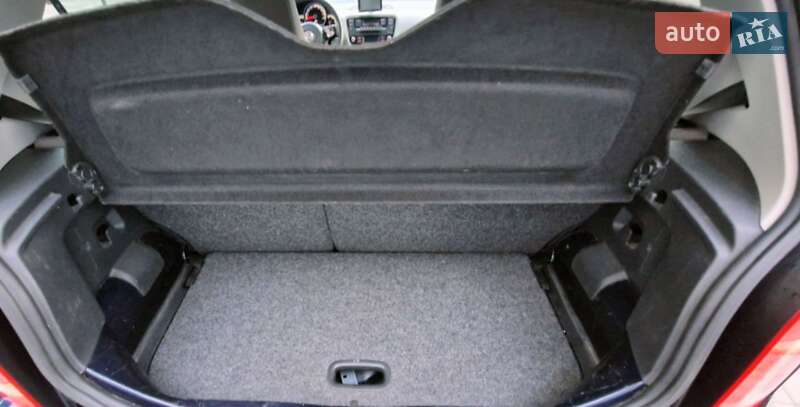 Хэтчбек Volkswagen e-Up 2014 в Кривом Роге фото 6 Хэтчбек Volkswagen e-Up 2014 в Кривом Роге