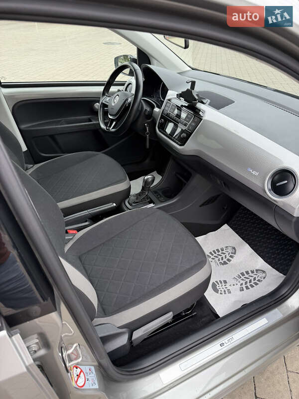 Хэтчбек Volkswagen e-Up 2021 в Дрогобыче