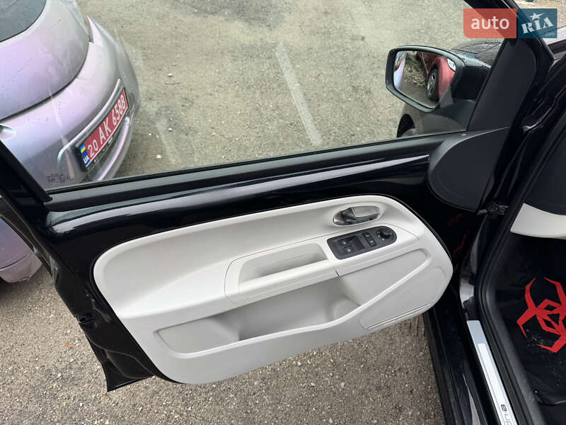 Хэтчбек Volkswagen e-Up 2015 в Тернополе фото 10 Хэтчбек Volkswagen e-Up 2015 в Тернополе