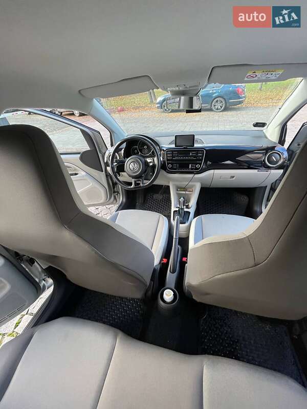 Хэтчбек Volkswagen e-Up 2016 в Киеве фото 7 Хэтчбек Volkswagen e-Up 2016 в Киеве