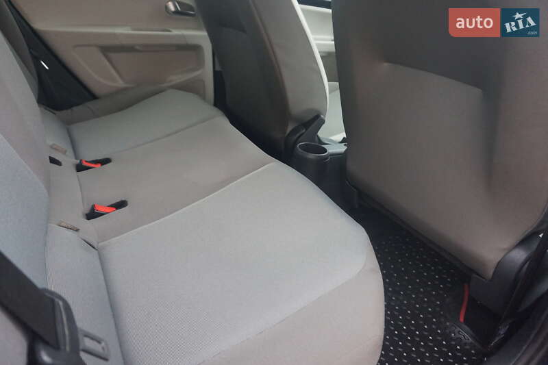 Хэтчбек Volkswagen e-Up 2014 в Самборе