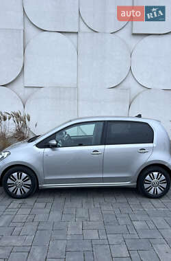 Хэтчбек Volkswagen e-Up 2017 в Луцке