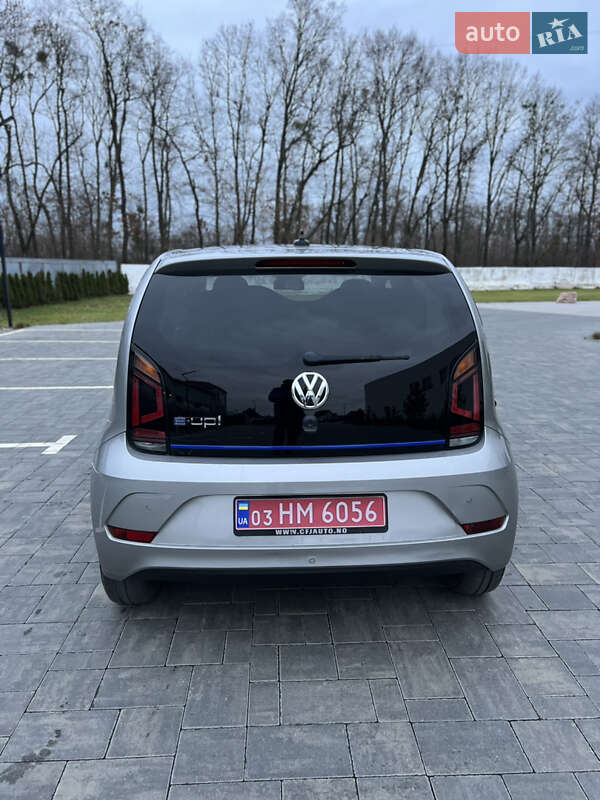 Хетчбек Volkswagen e-Up 2017 в Луцьку