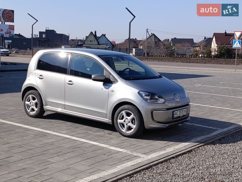 Volkswagen e-Up 2014