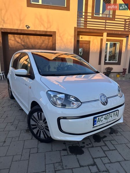 Volkswagen e-Up 2013