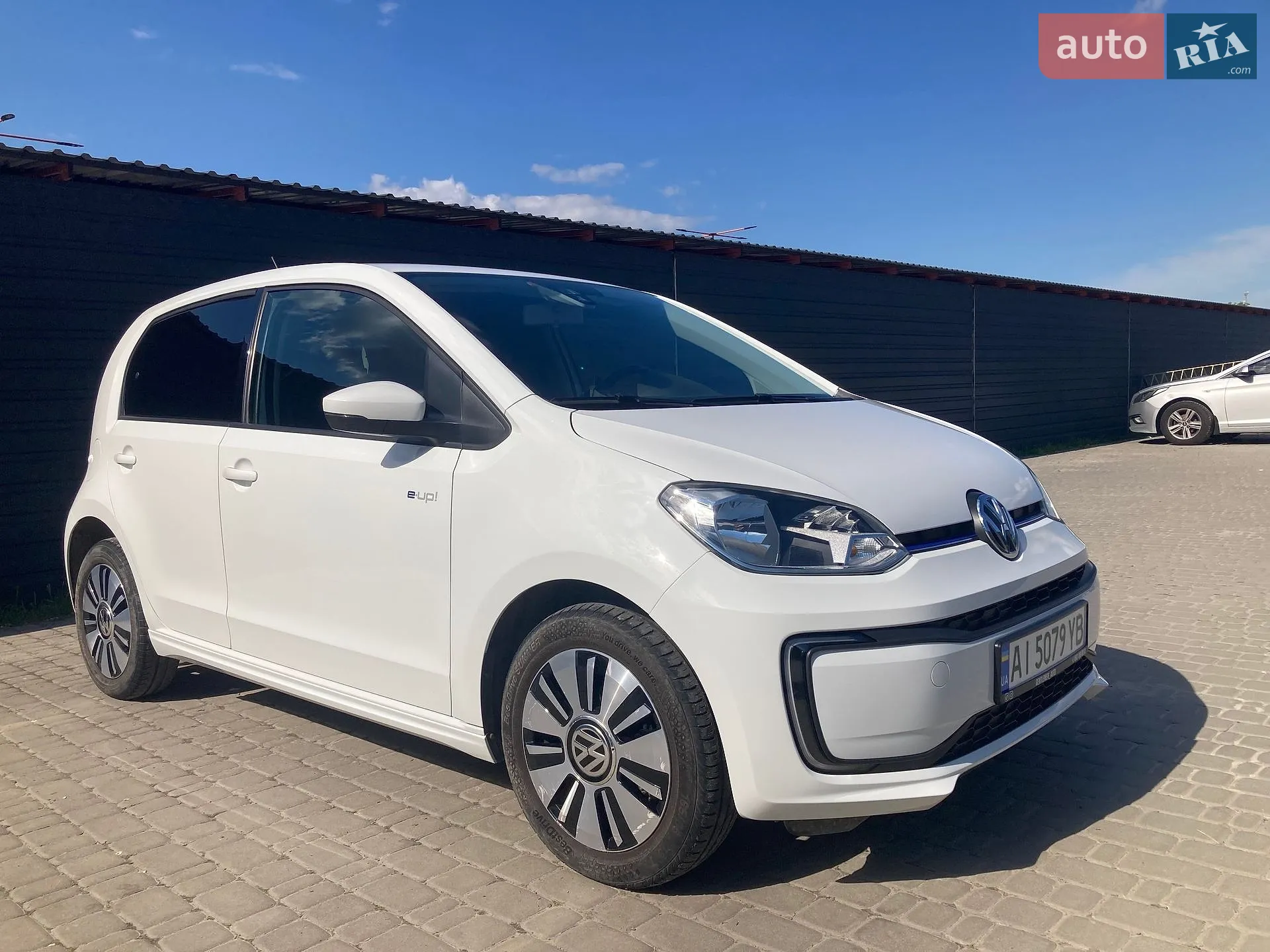 2017 Volkswagen up! - мініатюра 2