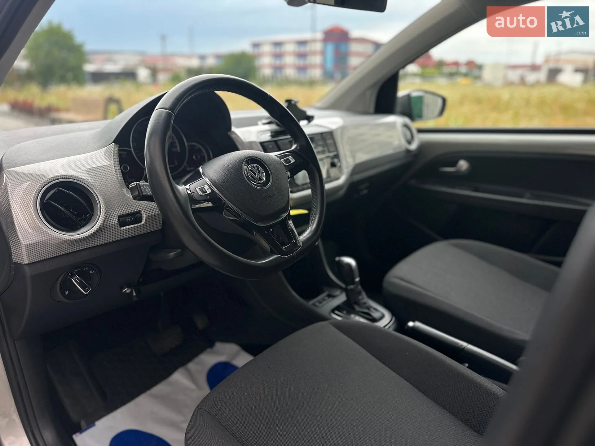 2019 Volkswagen up! - мініатюра 34