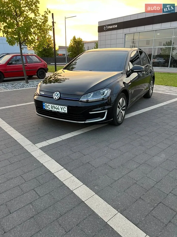 2014 Volkswagen Golf - мініатюра 32