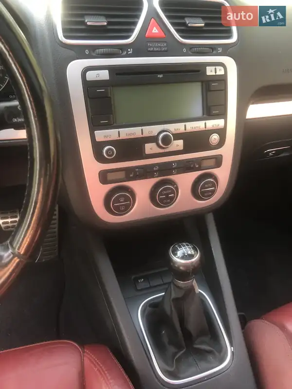 Volkswagen Eos