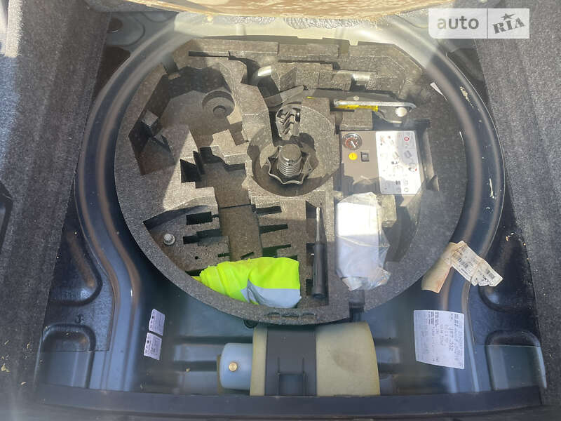 Кабріолет Volkswagen Eos 2009 в Києві