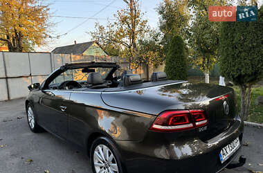 Кабриолет Volkswagen Eos 2011 в 