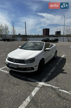 Кабриолет Volkswagen Eos 2011 в 