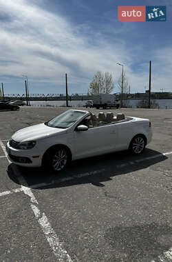 Кабриолет Volkswagen Eos 2011 в 