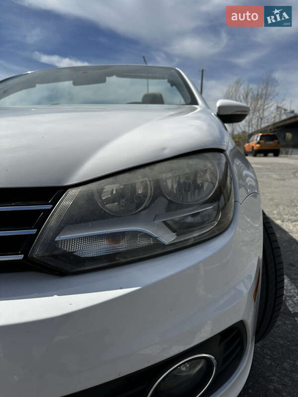 Кабріолет Volkswagen Eos 2011 в Києві