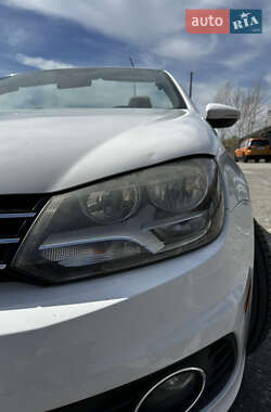 Кабриолет Volkswagen Eos 2011 в 