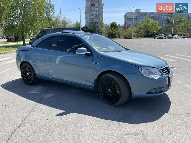Кабриолет Volkswagen Eos 2007 в Запорожье