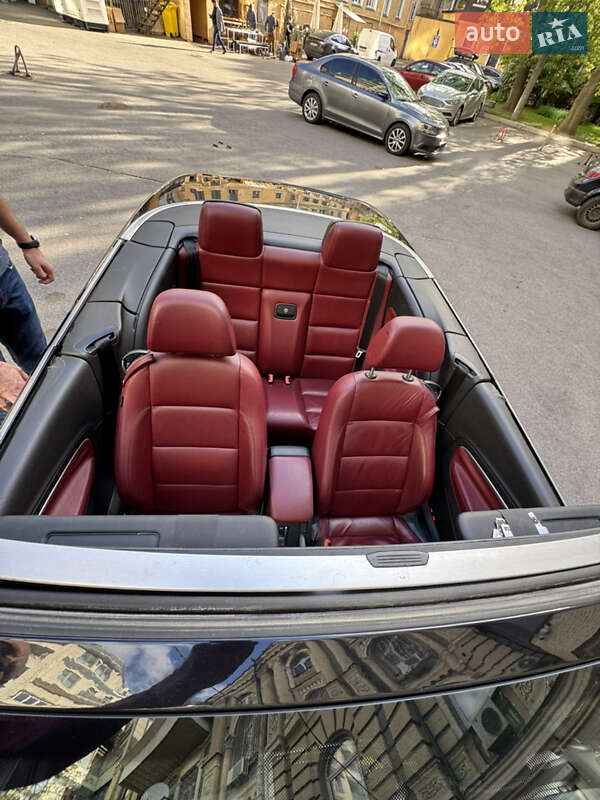 Кабриолет Volkswagen Eos 2008 в Киеве