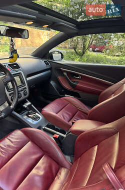 Кабриолет Volkswagen Eos 2008 в 