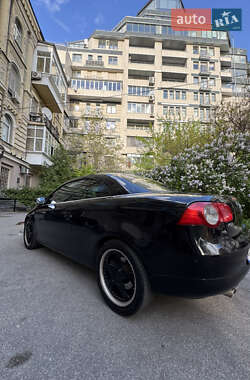 Кабриолет Volkswagen Eos 2008 в 