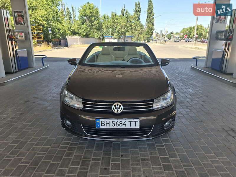 Кабриолет Volkswagen Eos 2011 в Николаеве