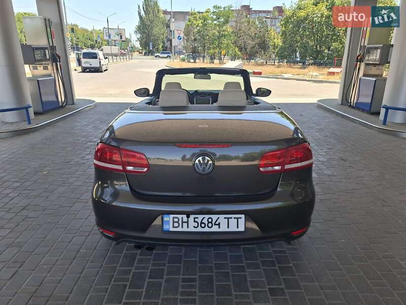 Кабриолет Volkswagen Eos 2011 в Николаеве