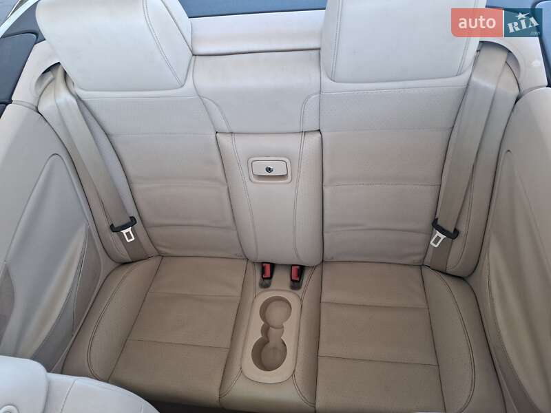 Кабриолет Volkswagen Eos 2011 в Николаеве