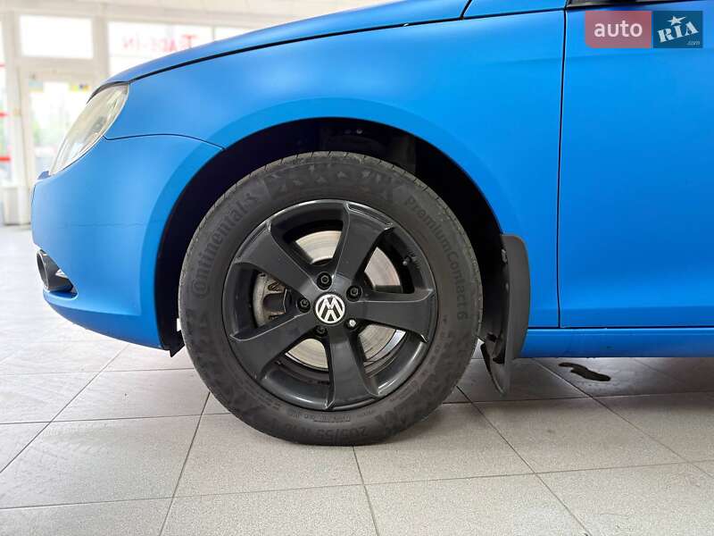 Кабриолет Volkswagen Eos 2008 в Киеве