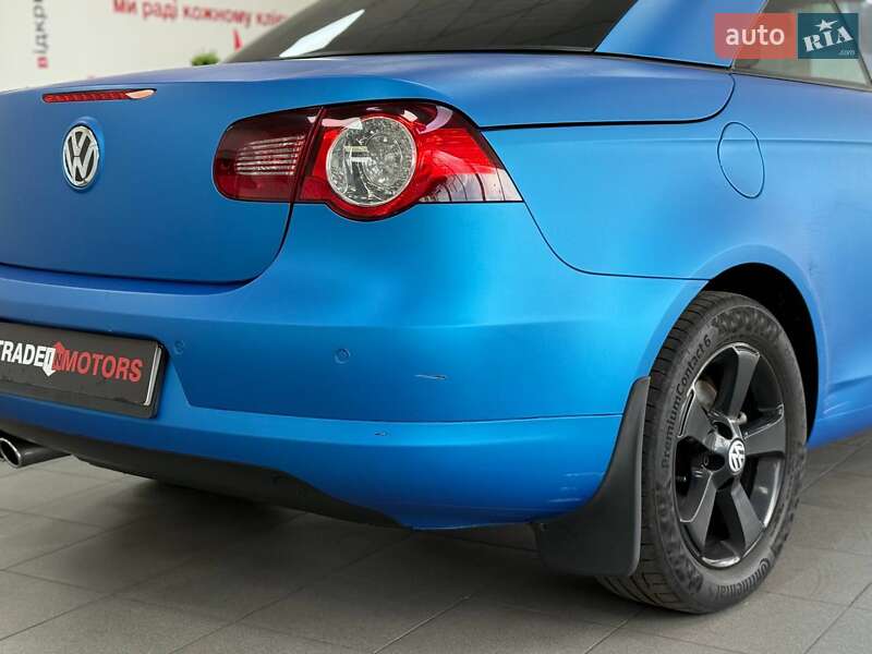 Кабриолет Volkswagen Eos 2008 в Киеве