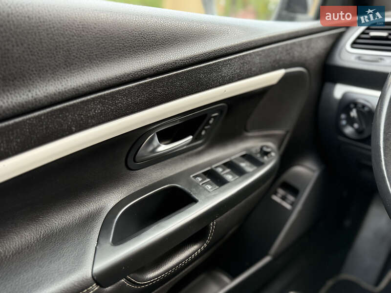 Кабріолет Volkswagen Eos 2009 в Чернівцях