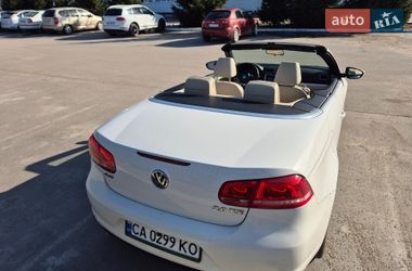 Кабриолет Volkswagen Eos 2011 в Богуславе
