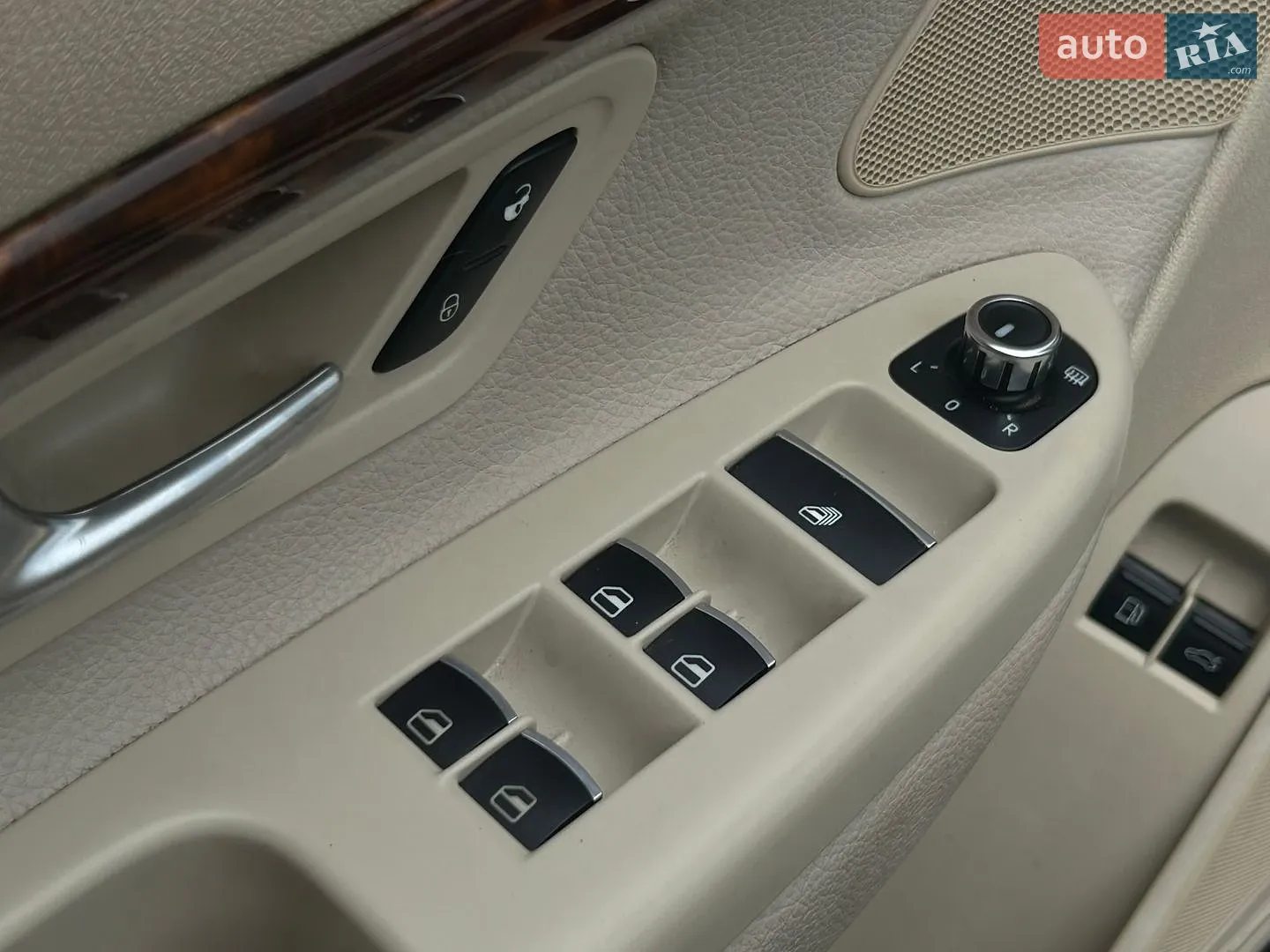 2011 Volkswagen Eos - мініатюра 17