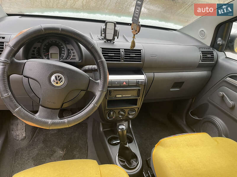 Хэтчбек Volkswagen Fox 2008 в Киеве