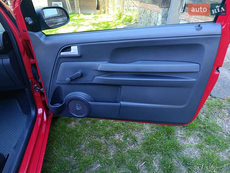 Хетчбек Volkswagen Fox 2006 в Луцьку