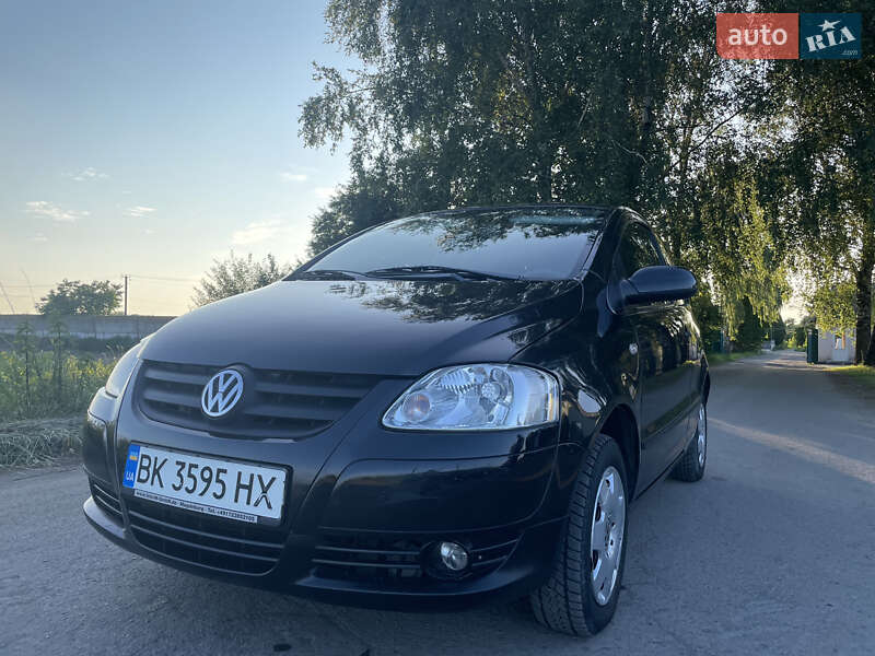 Хетчбек Volkswagen Fox 2006 в Дубні